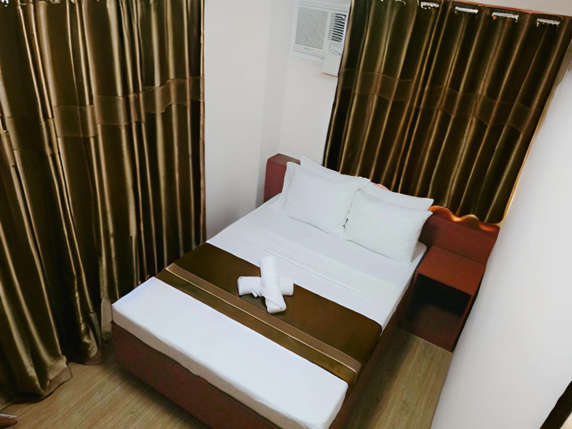 Dy Heritage Suites Vigan Exterior photo
