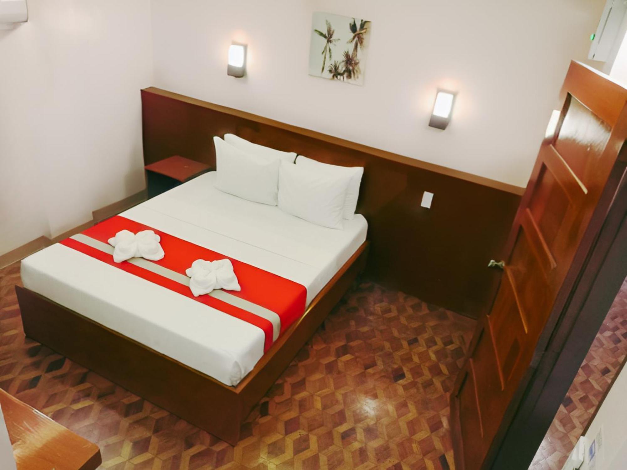 Dy Heritage Suites Vigan Exterior photo